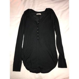 Abercrombie & Fitch long sleeve tee
